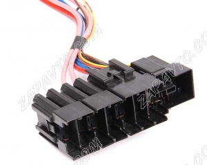 Колодка для предохранителей и реле Веста 243510925R TE Connectivity
