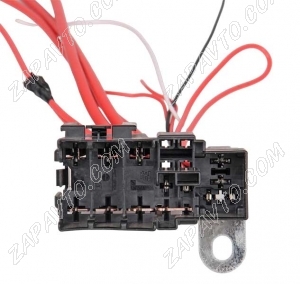 Колодка для предохранителей и реле Х Рей, Renault 243512602R TE Connectivity